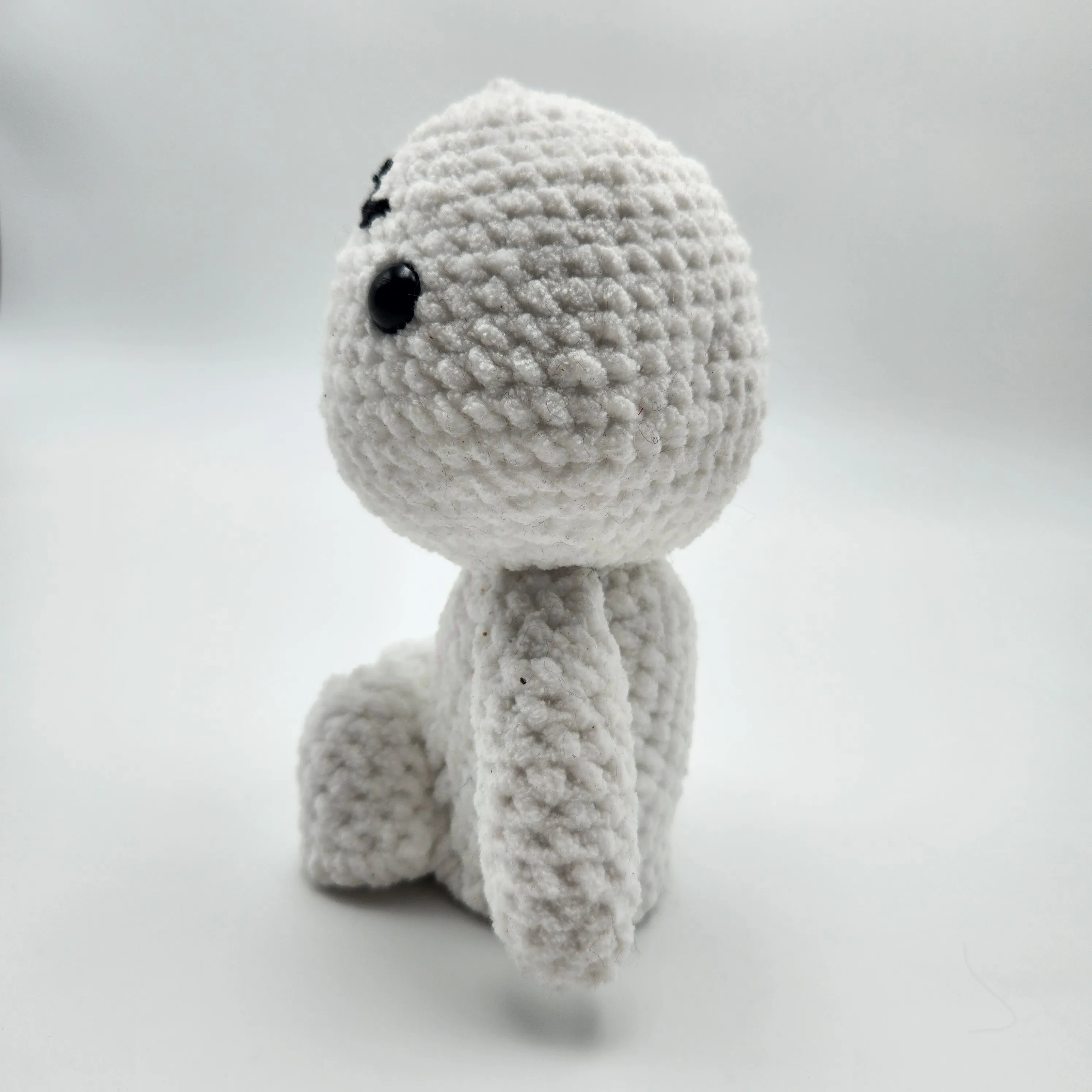 Kodamas - Kodama en crochet - peluche mignonne avec finitions soignées - création faite main