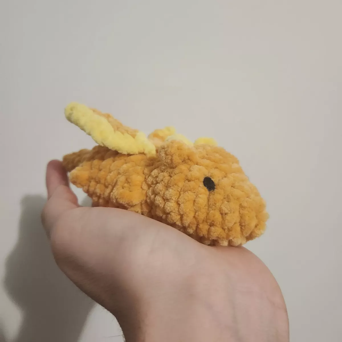 Mini-Dragon - Mini dragon en crochet - peluche miniature vue latérale - création faite main