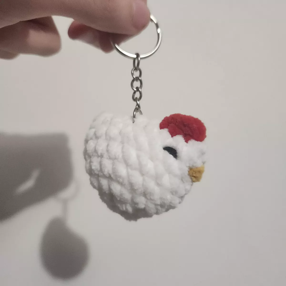Mini-poules - Mini poule en crochet fait main - porte-clés artisanal