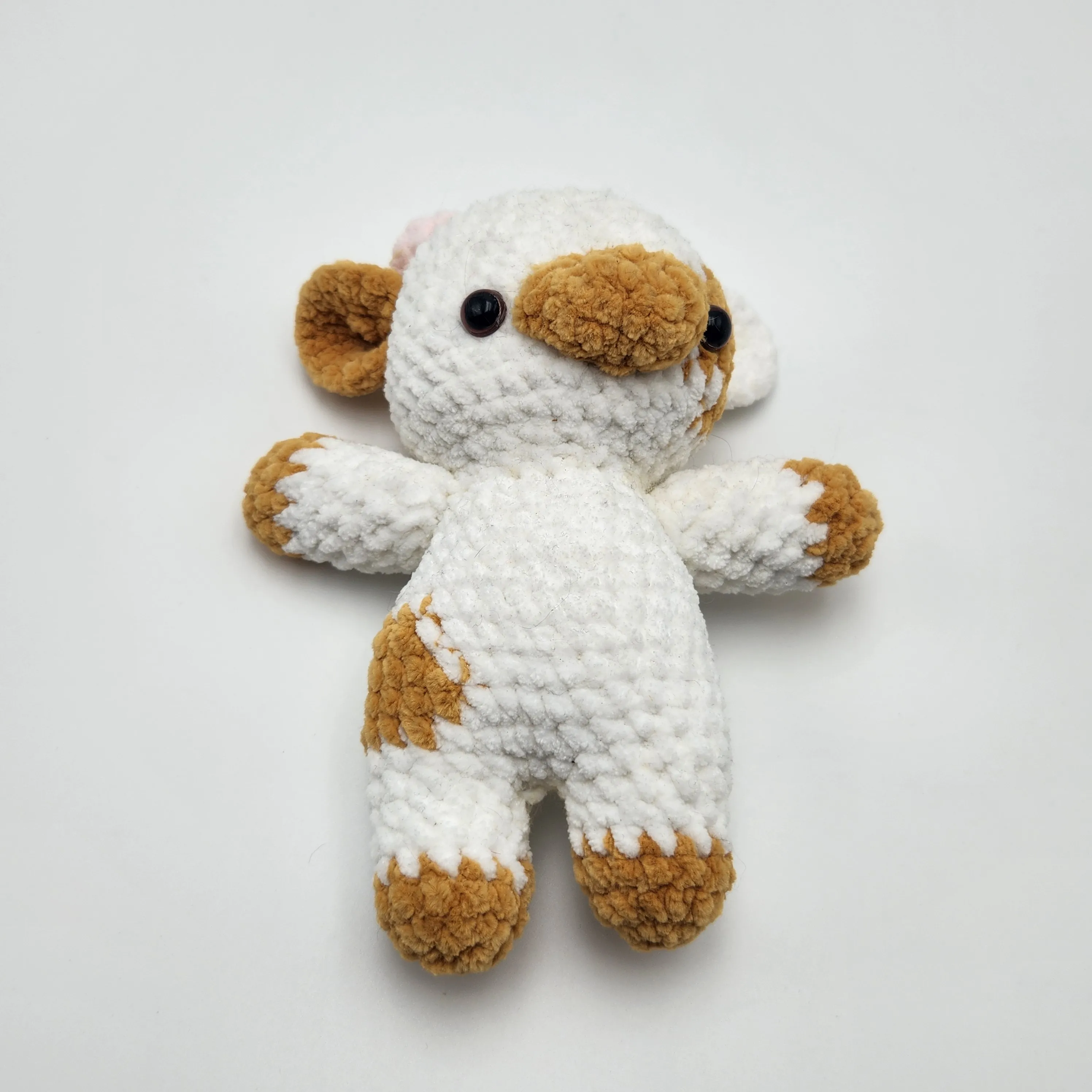 Vaches - Vache en crochet - peluche artisanale, vue de face