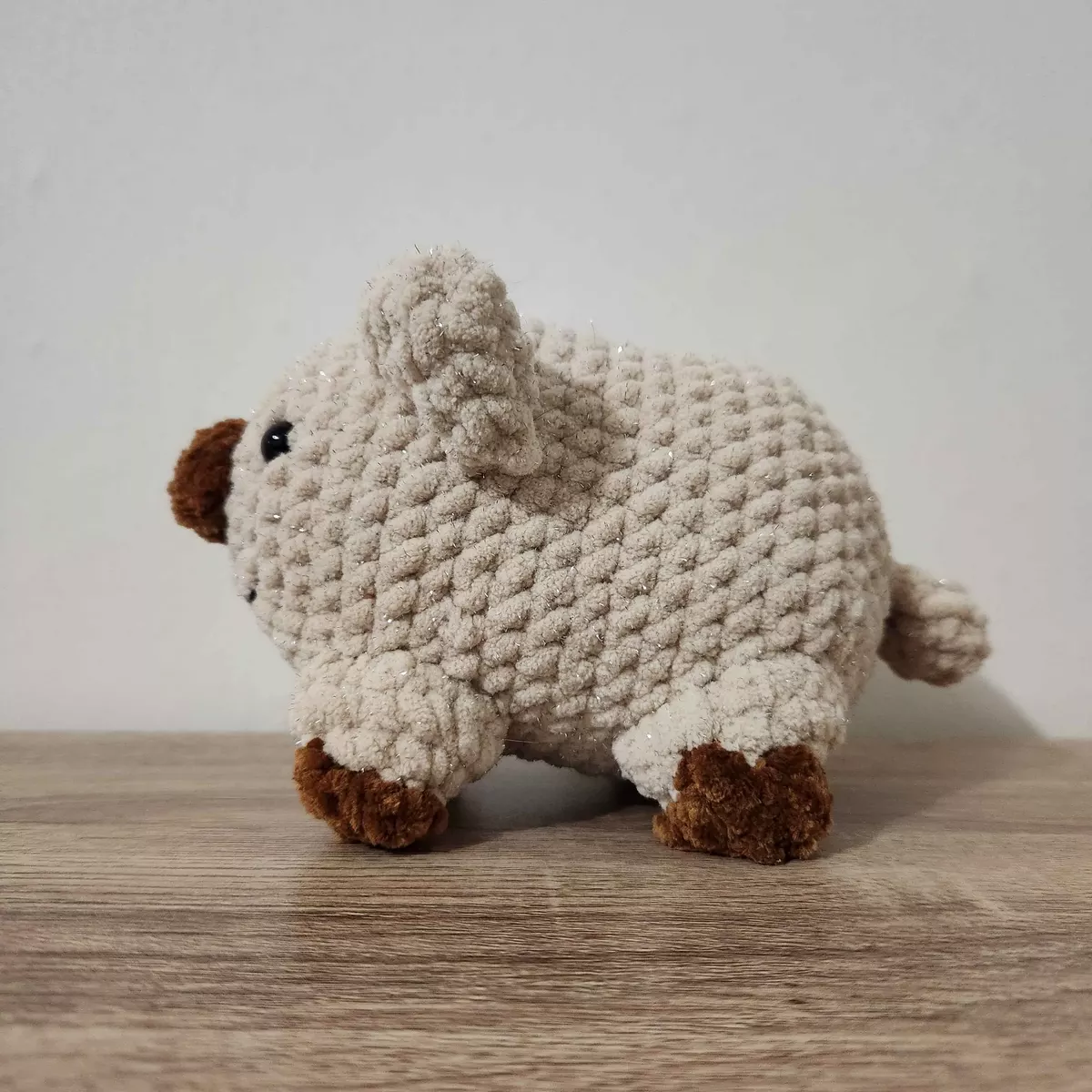 Wombats - Wombat en crochet, mignon avec finitions brodées - création faite main